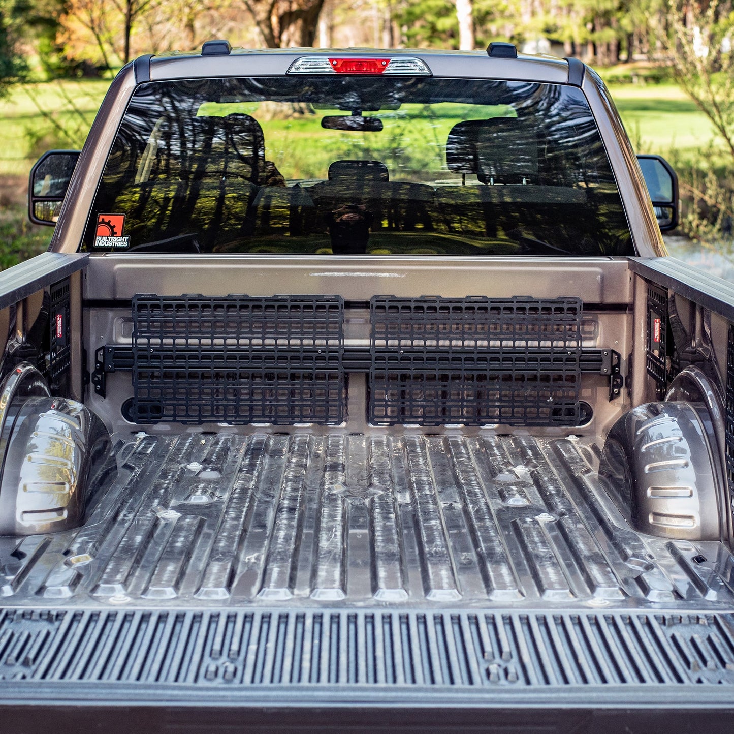 BUILTRIGHT INDUSTRIES - BULKHEAD ACCESSORY RAIL SYSTEM (F-SERIES 17+)