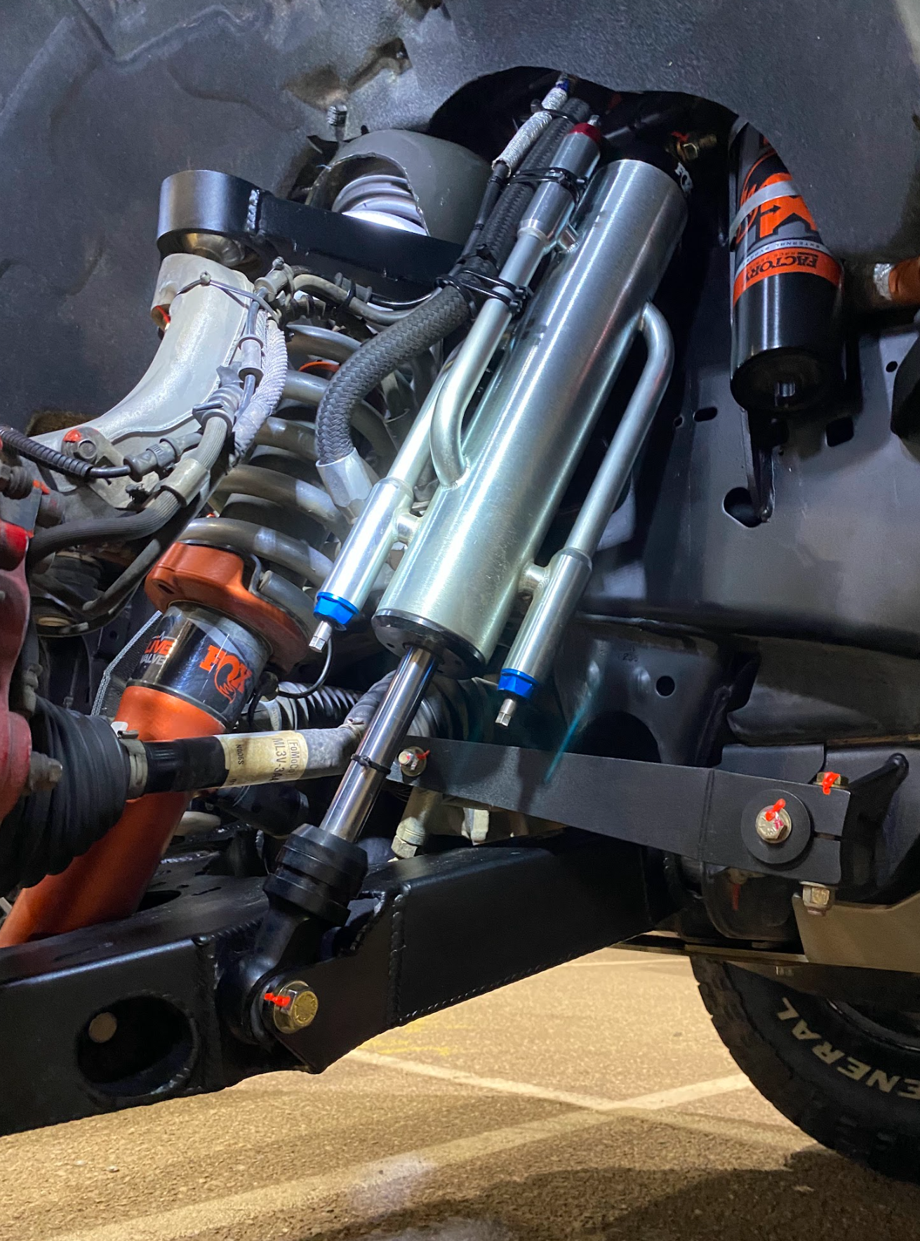 FOUTZ MOTORSPORTS - CUSTOM FOX 10" BYPASS 3.0 Series for Front Mid Travel Kits (Single Shock)