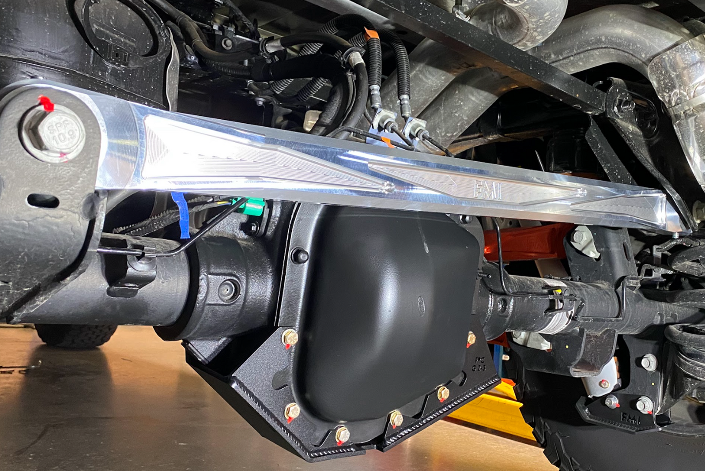 FOUTZ MOTORSPORTS - Billet Panhard Bar with Ultra-Flex Joint ( 21-24 Raptor)