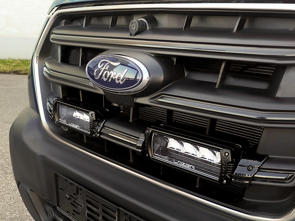 TRIPLE-R GRILLE KIT (FORD TRANSIT 2019+)