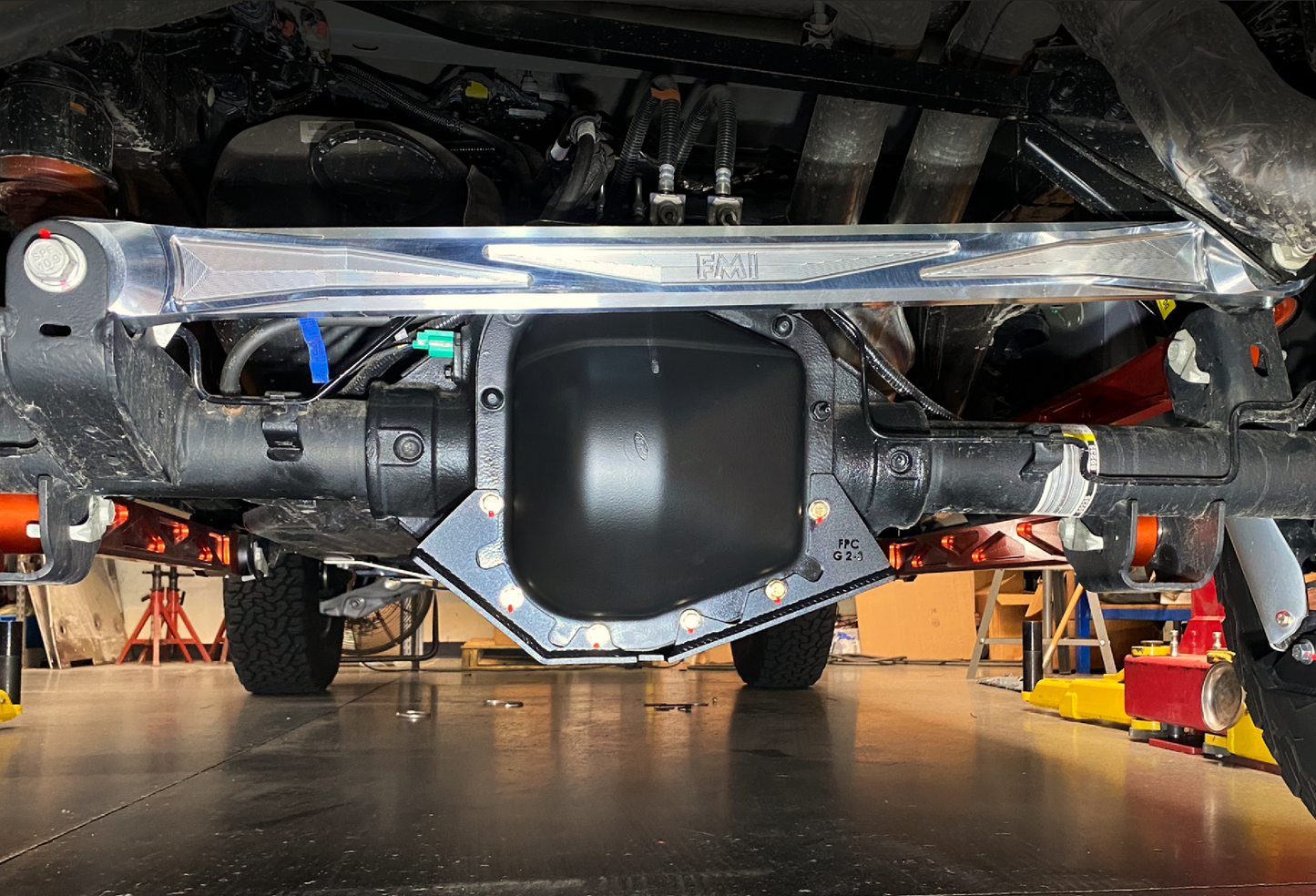 FOUTZ MOTORSPORTS - Billet Panhard Bar with Ultra-Flex Joint ( 21-24 Raptor)