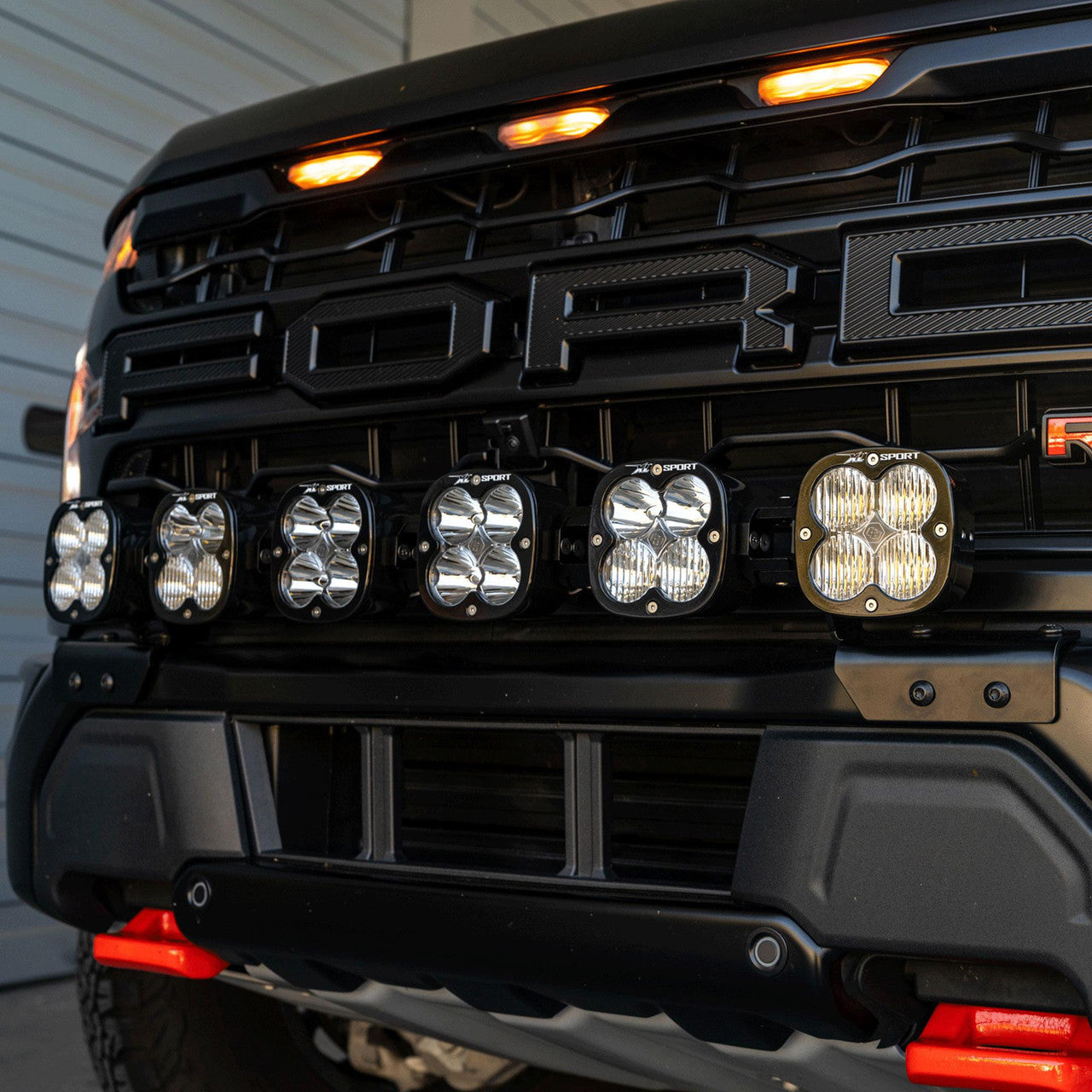BAJA DESIGNS - FORD 6 XL LINKABLE BUMPER LIGHT KIT - 2024-2025 FORD F-150 RAPTOR R/37